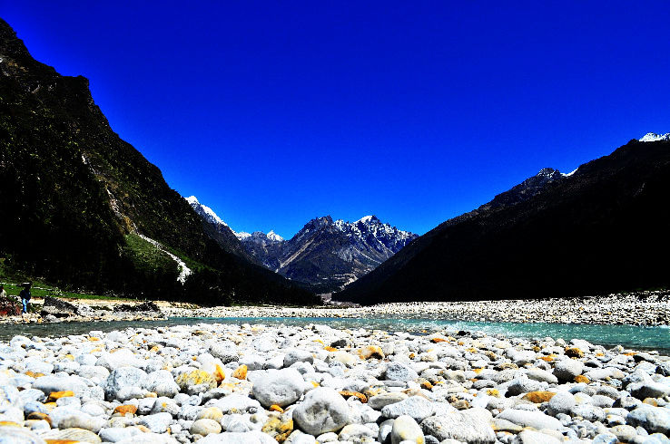 7. Yumthang Valley